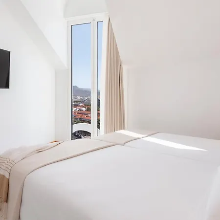 Apartment Tower Suites By Upper Luxury Housing - Parque Santiago
