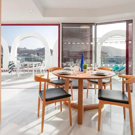 Apartment Tower Suites By Upper Luxury Housing - Parque Santiago